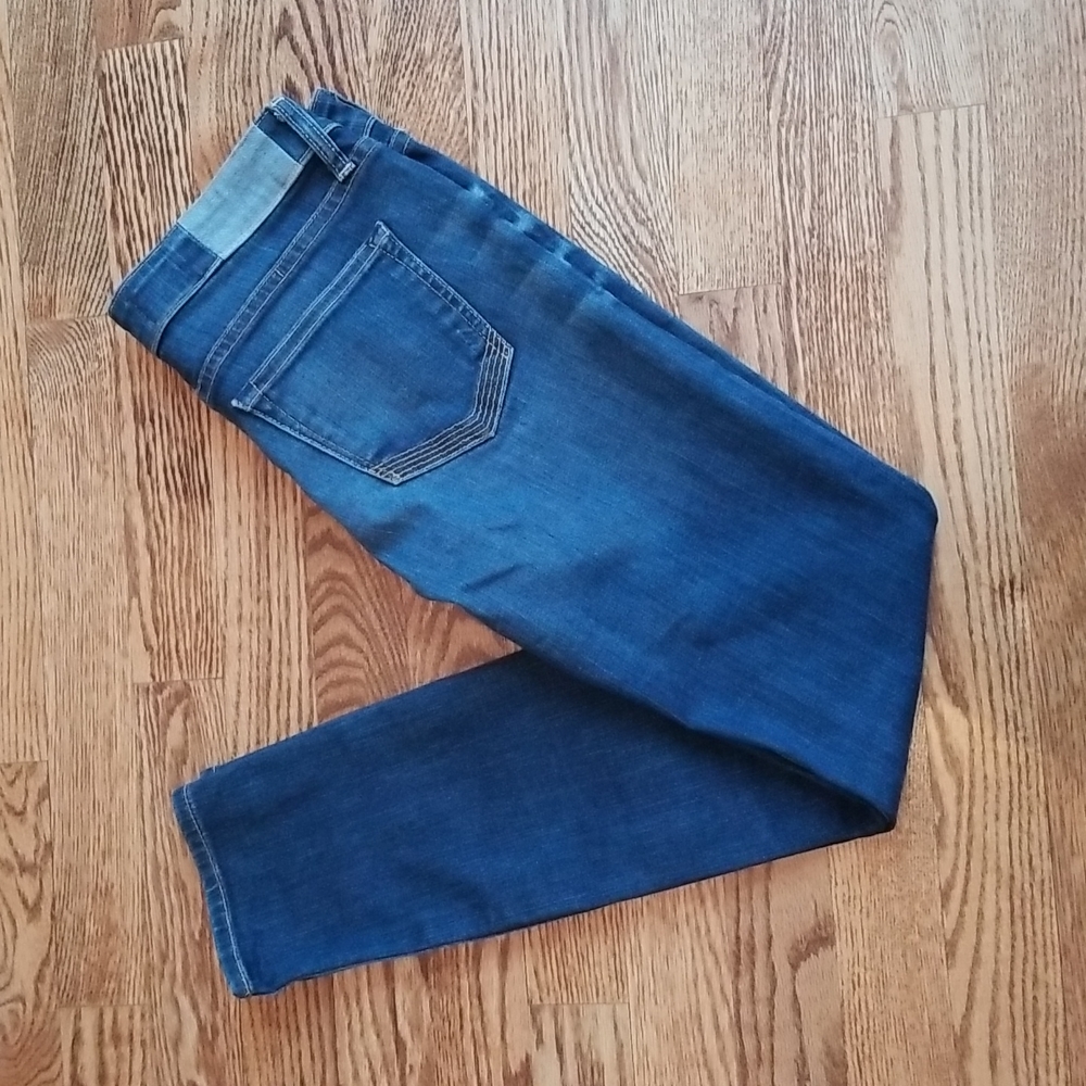 (25) TEXTILE Elizabeth and James "Ozzy" Skinny Fit Cropped Ankle Denim Jeans